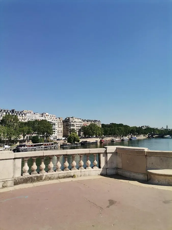 Apartment Toureifelchampselysee *