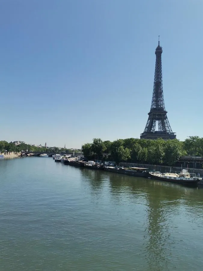 Toureifelchampselysee