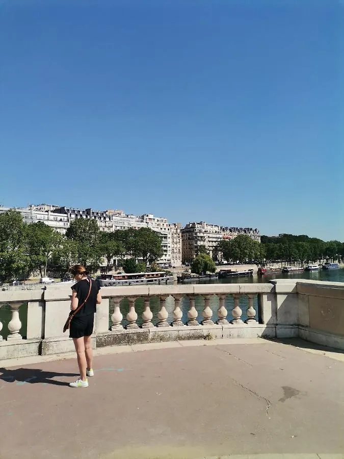 Toureifelchampselysee * París