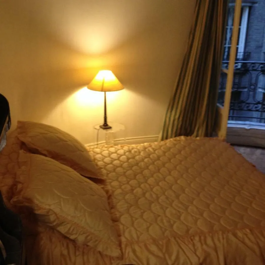 Toureifelchampselysee Daire Paris